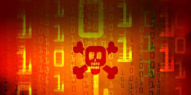 Gelb-rote Zahlencodes, im Vordergrund ein roter Totenkopf als Zeichen für eine Cyberattacke